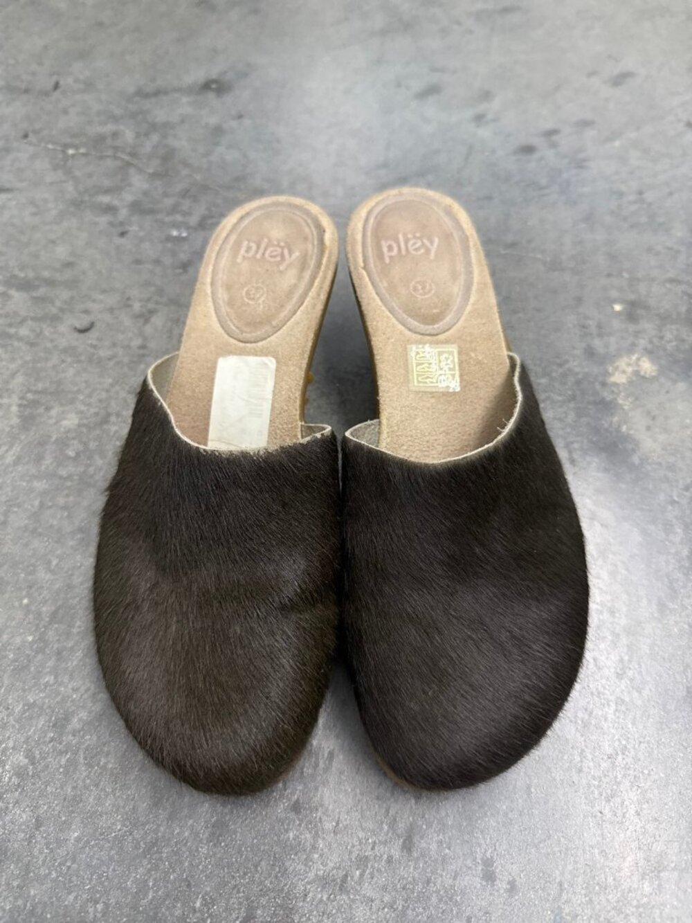 plëy mule heels black haircalf slip-on kitten heel size 37